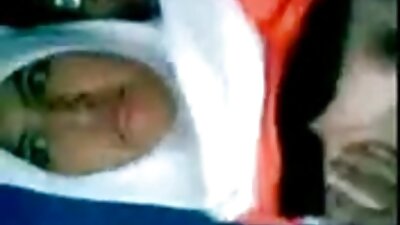 Ania Kinski video nonne tettone ha sperimentato i piaceri della sottomissione anale.