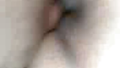 La ragazza in calze impazzisce per l'anale violento e si video porno di nonne fa sborrare in faccia.